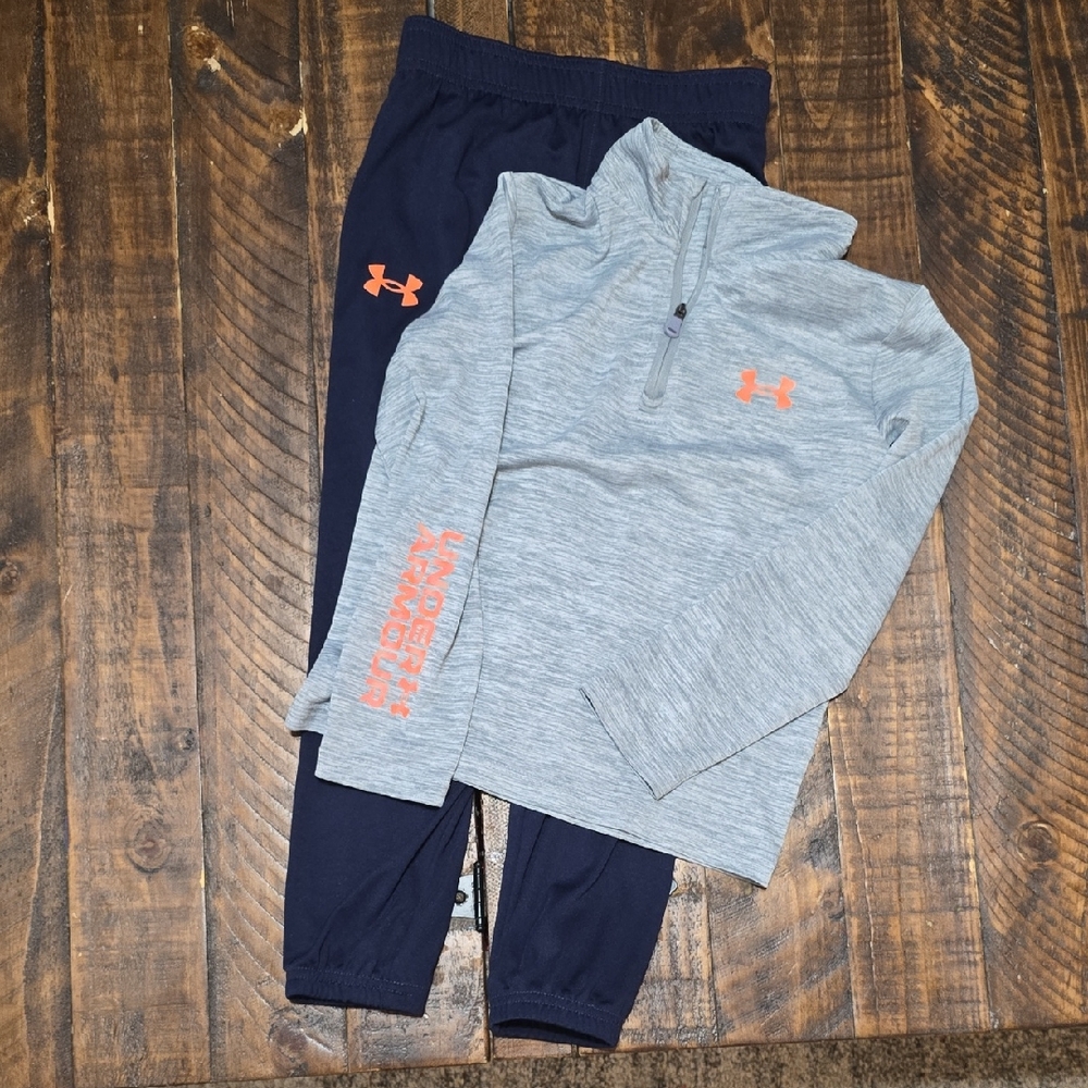 Under Armour Kids' Gray and Navy Jogger Set with Orange Accents